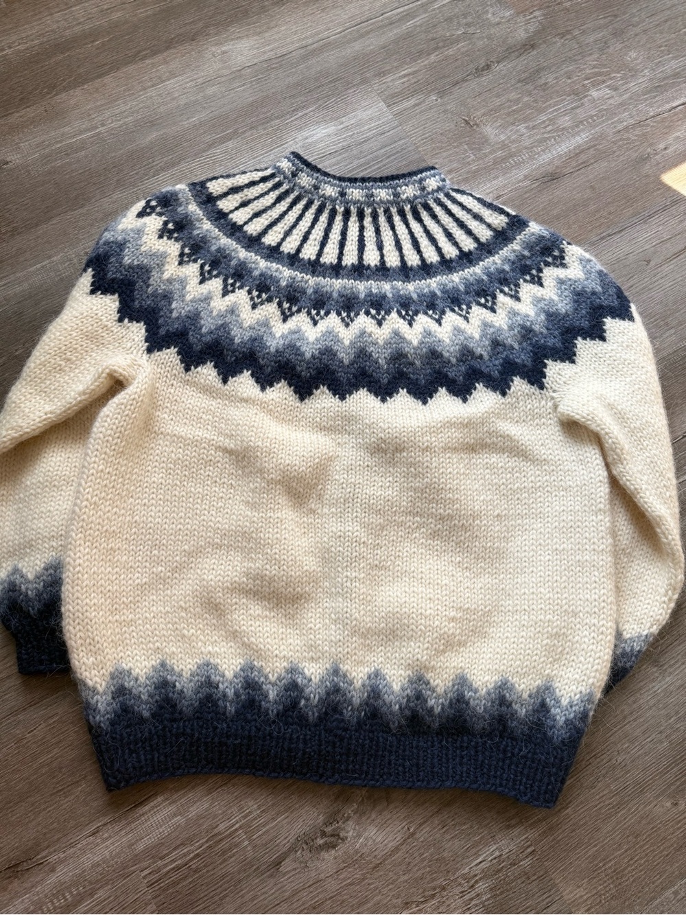 The Hand Knitting Assoc of Iceland Style Pure Wool Cardigan Sweater Navy Blue XL - Picture 11 of 15
